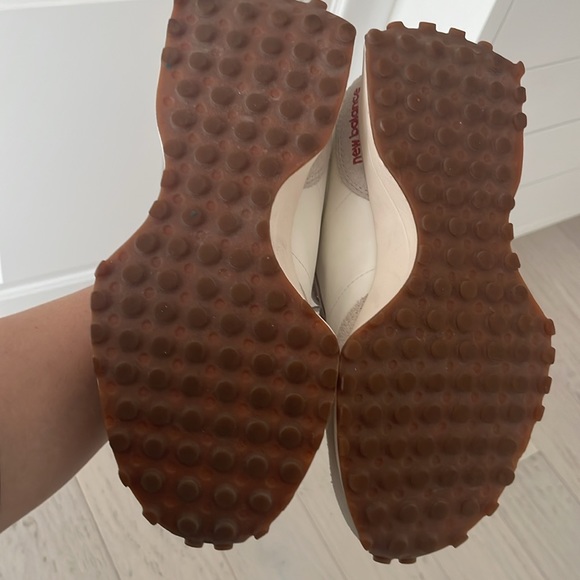 POPULAR NEW BALANCE 327 !!! - Picture 3 of 5